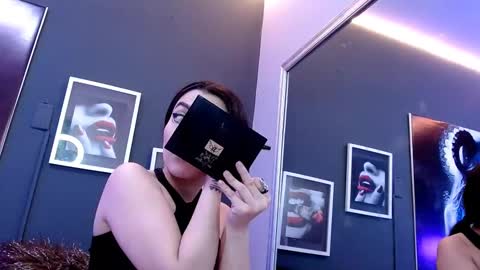 sophia hottie online show from 02/17/25, 05:43