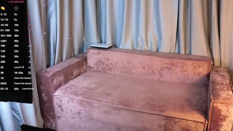 Snapshot of sophia_dreamy chatting on 02/03/25, 01:19 Sophia online show from 02/03/25, 01:19