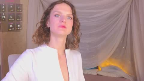 Sophia online show from 02/08/26, 01:42