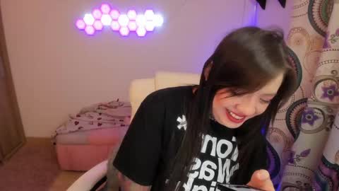 sophia_grants online show from 04/28/26, 02:27
