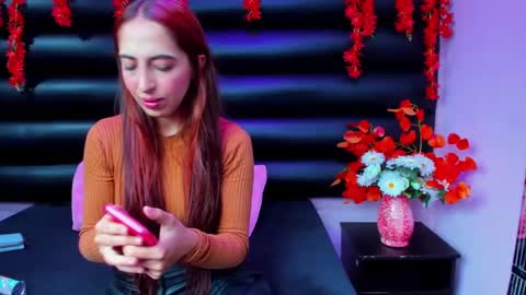 sophia_greey online show from 10/13/25, 04:51