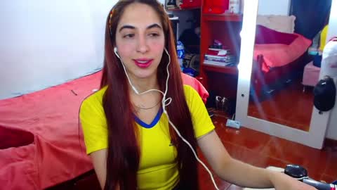 Snapshot of sophia_greey chatting on 07/04/26, 09:32 sophia_greey online show from 07/04/26, 09:32