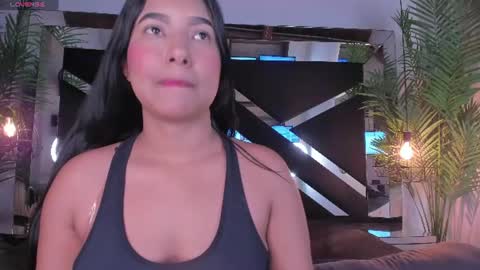 Snapshot of sophia_greey_ chatting on 07/16/26, 06:25 Shopia online show from 07/16/26, 06:25