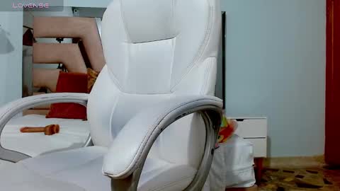 Sophia  online show from 01/25/25, 09:14