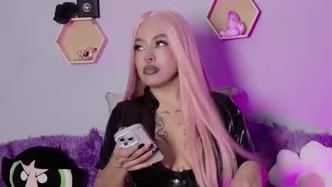 sophia online show from 01/16/26, 07:12