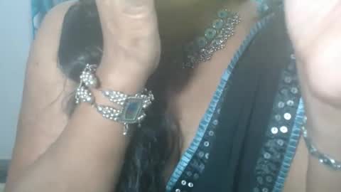 Sophia Tamil online show from 05/18/26, 04:51