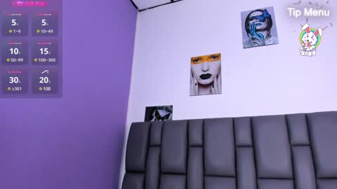 Sofia  online show from 12/31/24, 01:41