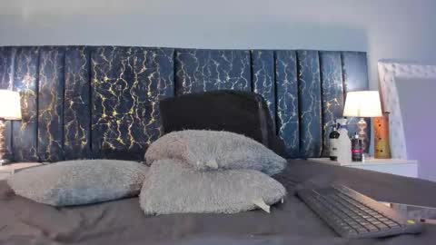 Sofia  online show from 01/17/26, 02:00