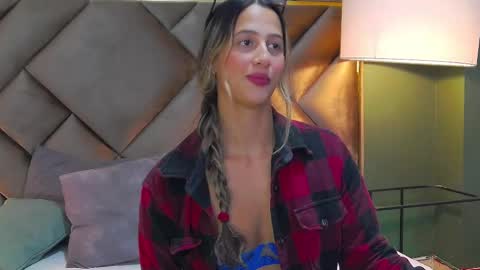 Sofia online show from 01/08/26, 01:46