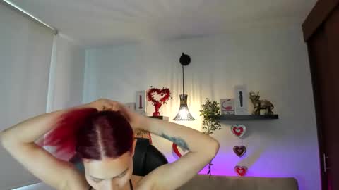 sophia_miller4 online show from 02/16/26, 06:59