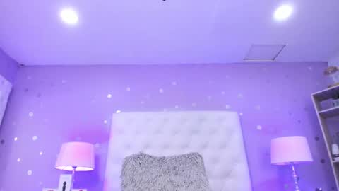 Sophia  online show from 03/12/25, 11:01