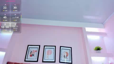 Snapshot of sophia_salem chatting on 02/26/26, 07:24 Sophi online show from 02/26/26, 07:24