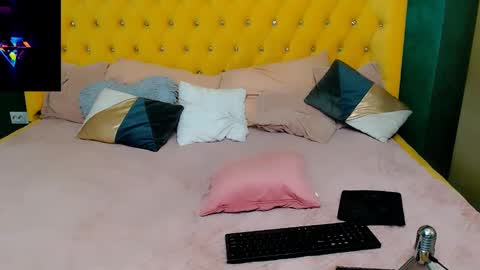 Snapshot of sophia_smith4146 chatting on 02/23/25, 06:17 sophia smith4146 online show from 02/23/25, 06:17