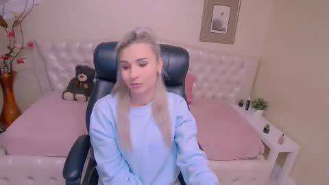 sophia smith4146 online show from 01/11/26, 12:43