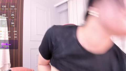 QUEEN OF SQUIRT online show from 03/06/25, 01:05