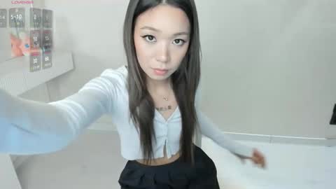 QUEEN OF SQUIRT online show from 11/11/25, 11:43