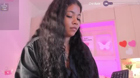 Snapshot of sophia_stonne chatting on 03/01/25, 06:00 S O P H I A online show from 03/01/25, 06:00