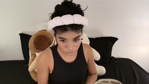 Sophia Storm online show from 05/13/26, 01:03