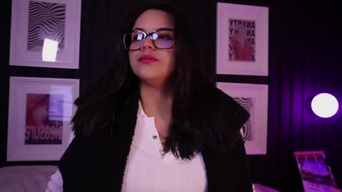 Sofi online show from 03/12/26, 10:43