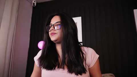 Sofi online show from 05/04/26, 11:06
