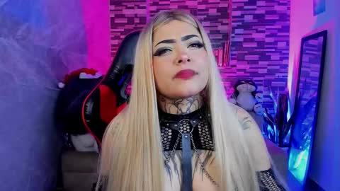 Sophia online show from 01/07/26, 07:11