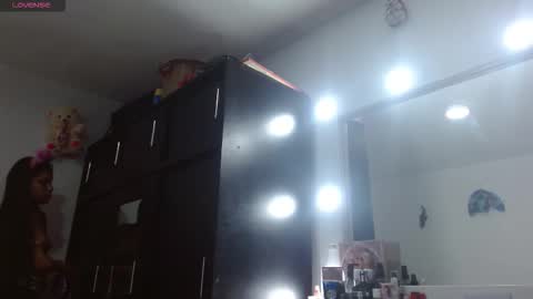 Sophia Bedford online show from 01/12/26, 04:45