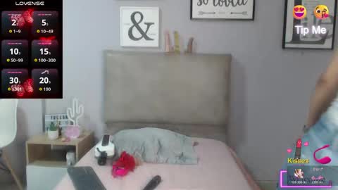 Snapshot of sophiabedford chatting on 05/28/26, 01:30 Sophia Bedford online show from 05/28/26, 01:30