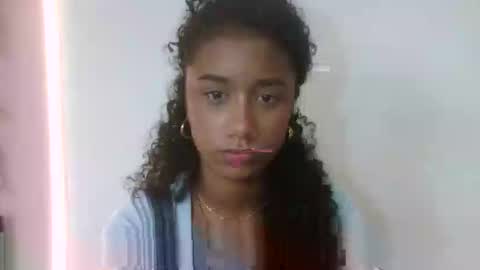 Snapshot of sophiacastro19 chatting on 02/06/26, 09:51 Sophia online show from 02/06/26, 09:51