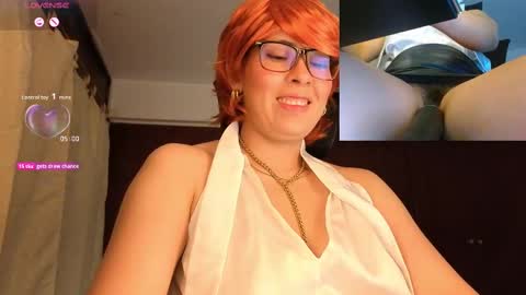 Snapshot of sophiadumont chatting on 09/08/25, 11:48 Sophia online show from 09/08/25, 11:48