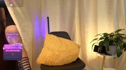 Sophia online show from 12/20/25, 05:31