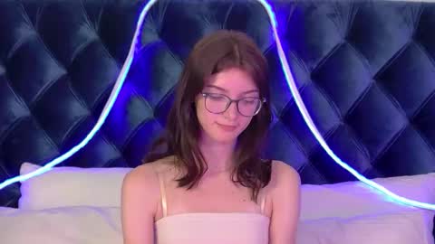 SophiaProve online show from 11/13/25, 03:33