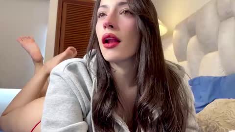 sophiarommie online show from 03/15/26, 06:03