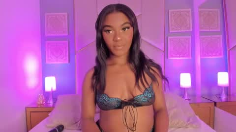 SophiaSmiths online show from 01/30/25, 09:36