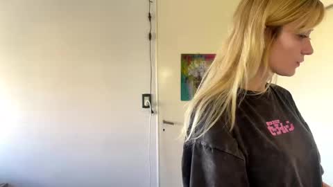 Sofi online show from 03/15/26, 08:04