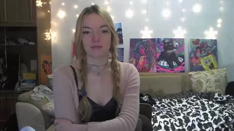 Snapshot of sophiasonata chatting on 01/01/25, 03:02 SophiaSonata online show from 01/01/25, 03:02