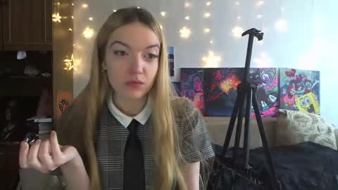 Snapshot of sophiasonata chatting on 02/11/25, 08:48 SophiaSonata online show from 02/11/25, 08:48