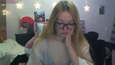 Snapshot of sophiasonata chatting on 01/06/26, 02:04 SophiaSonata online show from 01/06/26, 02:04