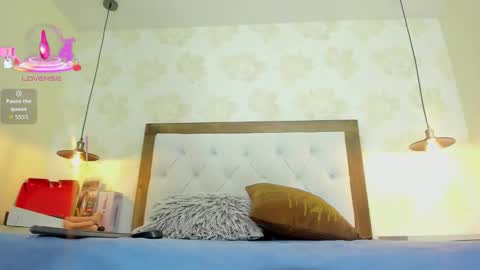 S O P H I A  online show from 01/13/26, 12:43