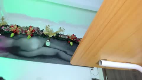 sophie_004 online show from 12/14/25, 01:22