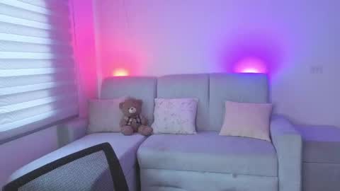 Sophie  online show from 05/26/26, 02:57