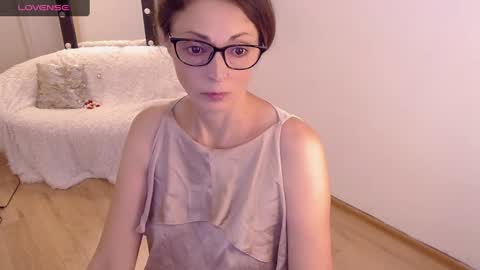 Sophie online show from 01/12/25, 07:00