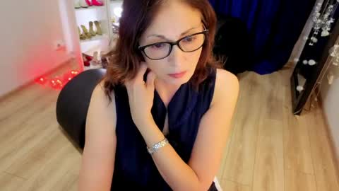 Sophie online show from 04/13/26, 11:59