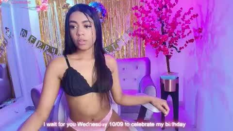 Sophie  online show from 12/19/25, 07:54