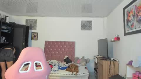 sophie doll online show from 06/17/26, 06:49