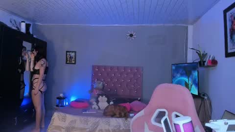 sophie doll online show from 07/19/26, 07:50