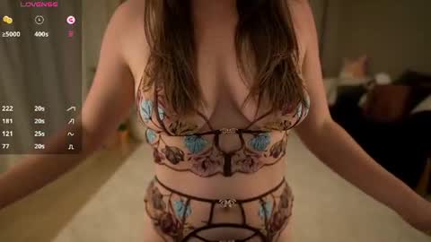 sophie_fennec online show from 06/14/26, 12:30