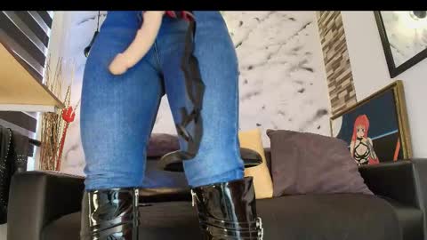 Sophie online show from 02/27/26, 01:33