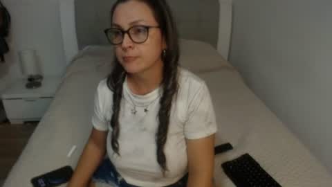 Sofa online show from 06/18/26, 11:20