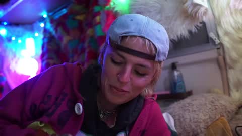 derpy derpington online show from 01/28/25, 06:05