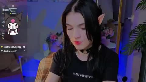 Snapshot of sophie_nomenal_ chatting on 10/21/25, 02:29 sophie_nomenal_ online show from 10/21/25, 02:29